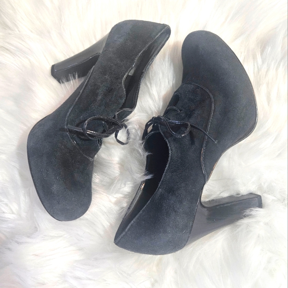 Nine West Suede Tie Heels